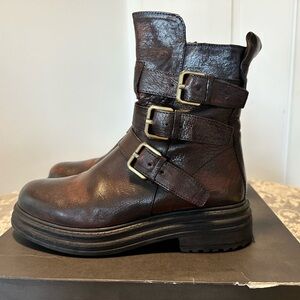 Emanuele Crasto Leather Boots